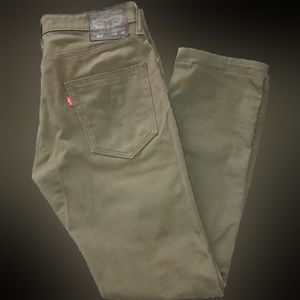 Mens Olive Green Levi's 511 size 33x32.